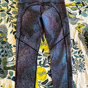 Lululemon tights